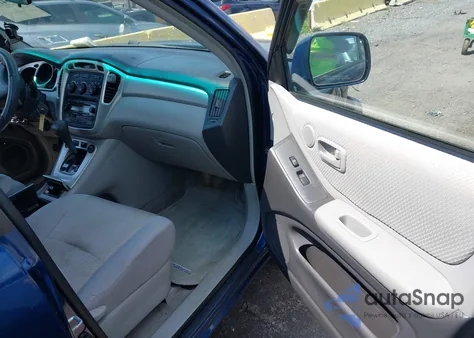 2004 Toyota Highlander V6 z USA, uszkodzony, nr VIN JTEDP21A440012024